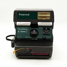 polaroid-one-step-film-close-up-camera---moi-90-1790
